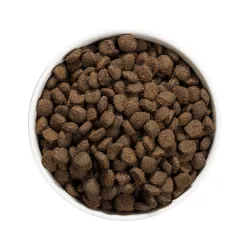 Spécialement indiqué pour les chiens à faible niveau d’activité ou avec une tendance au surpoids.